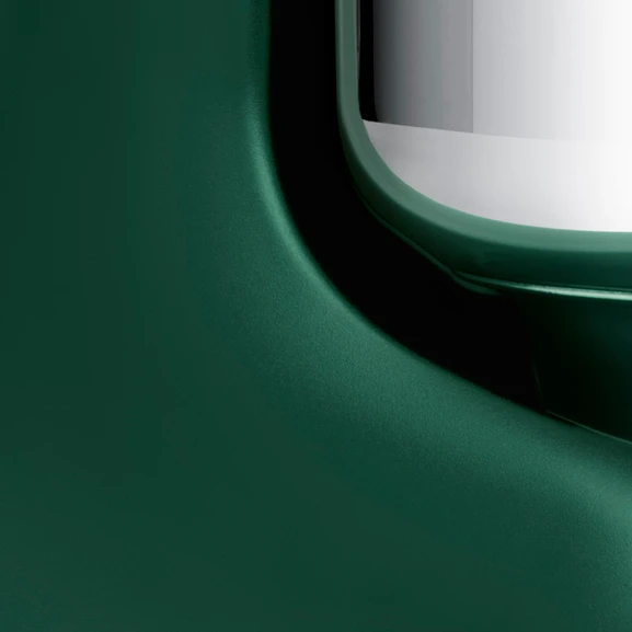 Close-up of the Ankarsrum Assistent Original in Forest green.