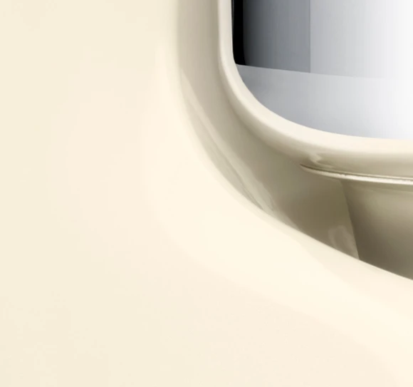 Primer plano de la Ankarsrum Assistent Original en color Creme light.